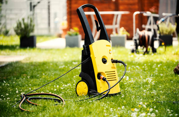 Best Soft Washing for Delicate Surfaces in Belfast, ME